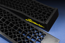 SHIRTSTUCKEDIN - CAR RAMPS