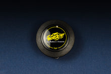 SHIRTSTUCKEDIN HORN BUTTON