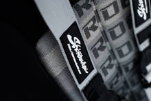 SHIRTSTUCKEDIN DRIVING FORCE FIA HARNESS