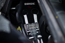 SHIRTSTUCKEDIN DRIVING FORCE FIA HARNESS