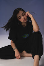 SHIRTSTUCKEDIN SURF SHIRT